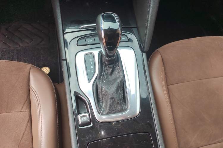 Used Buick Regal 2019 20T Elite Version China VI Standard
