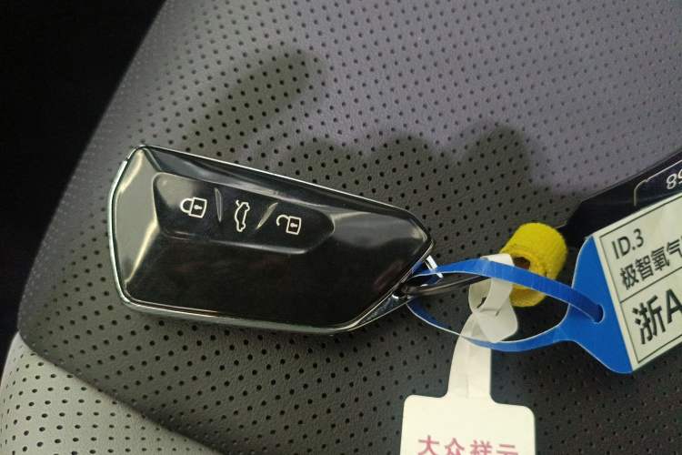 Used Volkswagen ID.3 2025 Smart Edition Ultra-Intelligent Oxygen Version