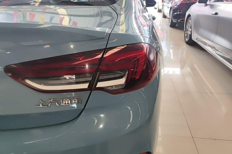 Used Buick Regal 2020 GS 28T Prestige Model
