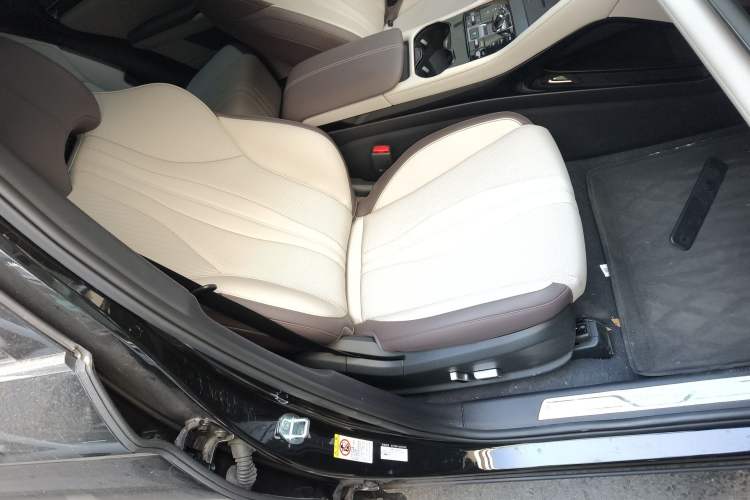 Used BYD Song PLUS New Energy 2025 DM-i Intelligent Driving 160KM Flagship Model