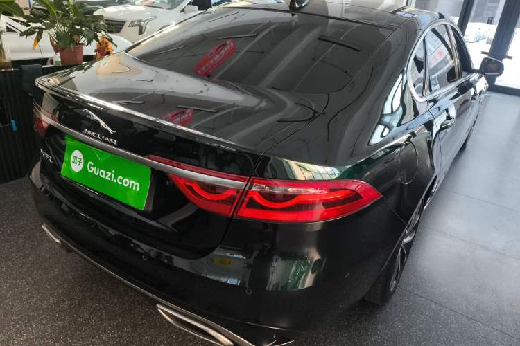 Used Jaguar XFL 2022 XFL 2.0T P250 Two-Wheel-Drive Elite Sport Edition