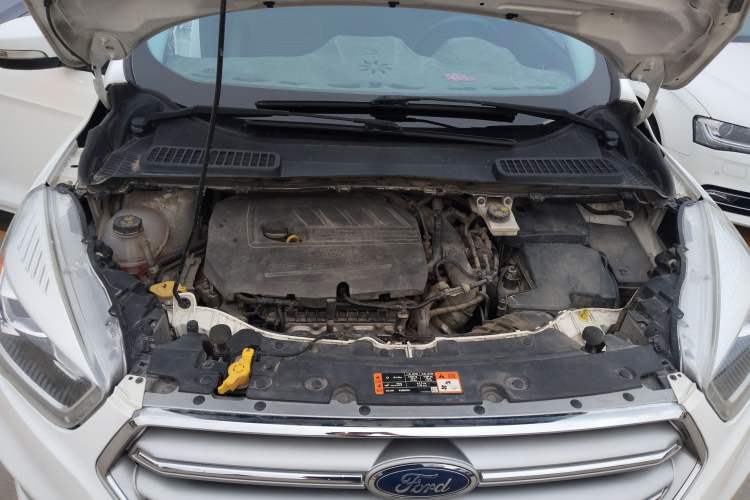 Used Ford Kuga 2017 EcoBoost 180 Two-Wheel-Drive Tiger Leap Model
