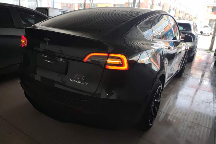 Used Tesla Model Y 2024 Rear-Wheel-Drive Version