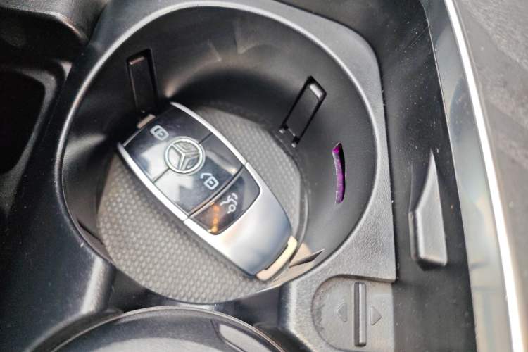 Used Mercedes-Benz E-Class 2018 Facelift E 200 L Sport Edition
