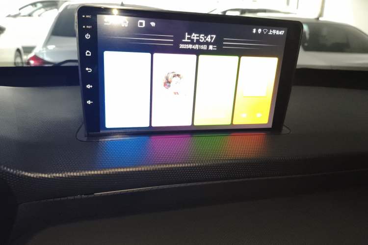 Used Wuling Alvez 2022 1.5L Manual Free-Style Model
