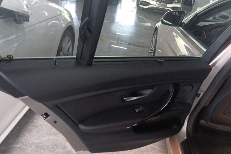 Used BMW 3 Series 2018 320Li Fashion Model
