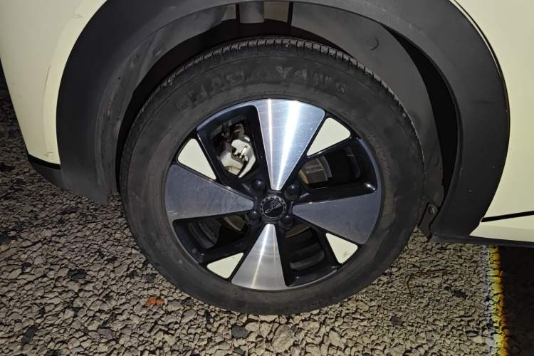 Used BYD Dolphin 2023 420 km Free Version
