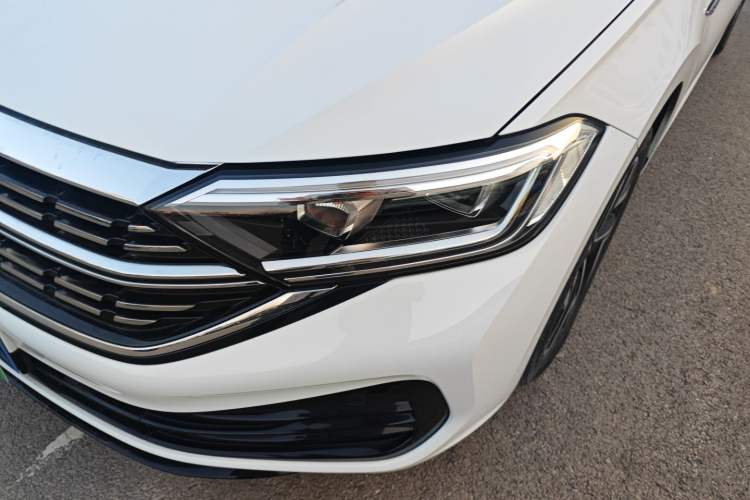 Used Volkswagen Sagitar 2023 300TSI DSG Excellence Edition
