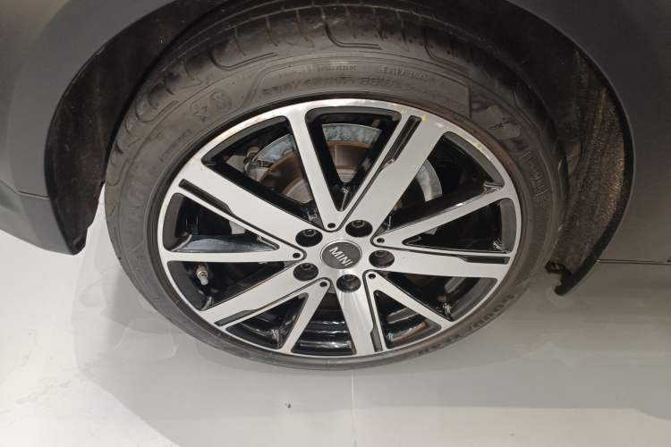 Used  MINI 2023 1.5T COOPER Artist