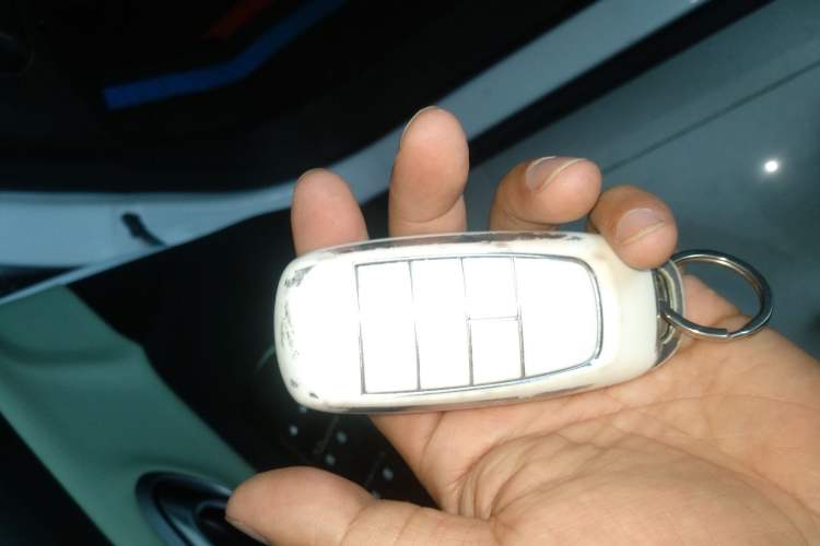 Used AION Y 2023 Younger