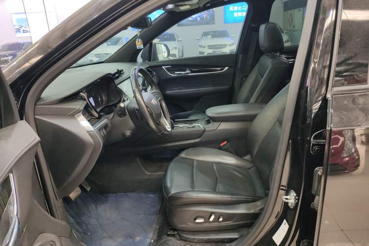 Used Cadillac XT6 2021 28T Six-Seater Four-Wheel-Drive Luxury Version
