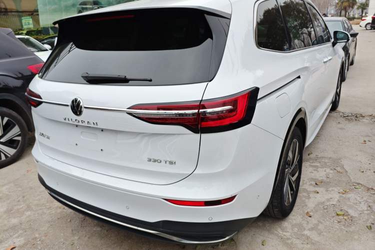 Used Volkswagen Viloran 2024 330TSI Luxury Edition
