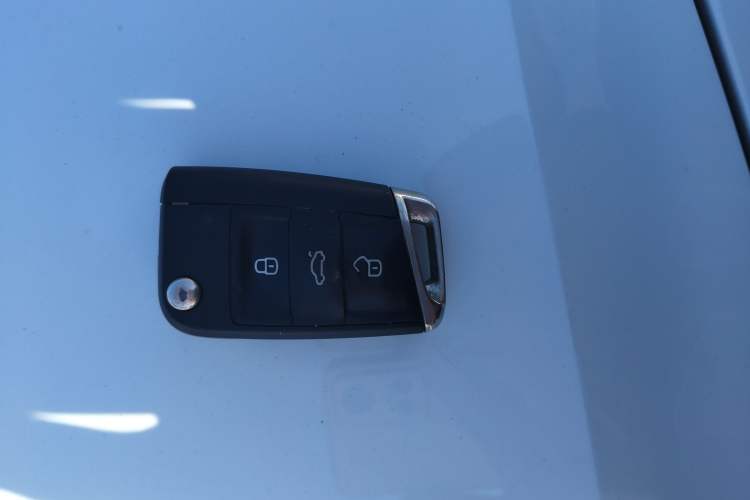 Used Volkswagen Tayron 2020 380TSI All-Wheel Drive R-Line Connected Version
