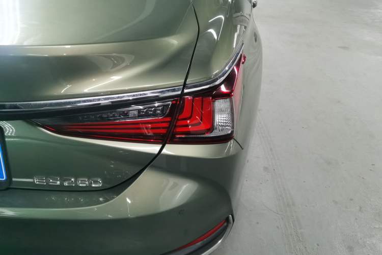 TDK.VehicleDetails.img