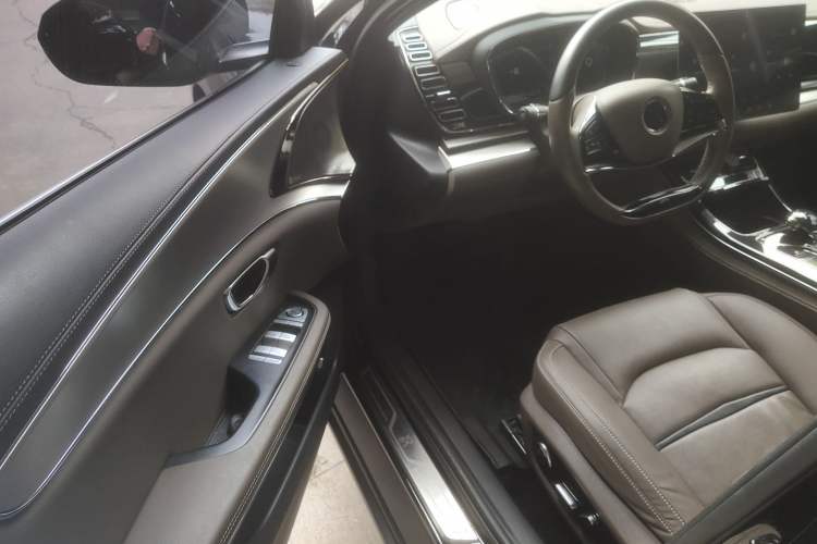 Used BYD Han 2020 DM Four-Wheel Drive Performance Edition Luxury Model