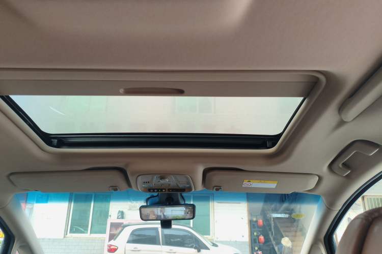 Used Buick GL8 2020 ES Land Cruiser 653T Luxury Model
