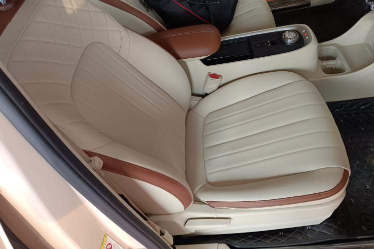 Used ORA Good Cat 2021 400km Standard Range Athena Edition Lithium Iron Phosphate