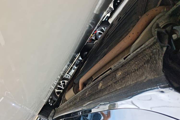 Used Honda Crider 2013 1.8L automatic luxury edition
