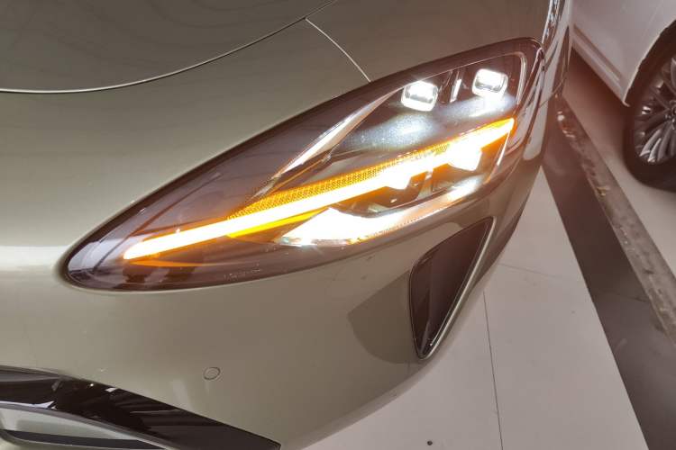 Used  SU7 2024 Rear-Drive Long-Range Intelligent Driving Version
