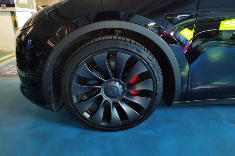 Used Tesla Model Y 2022 Performance High-Performance All-Wheel-Drive Version
