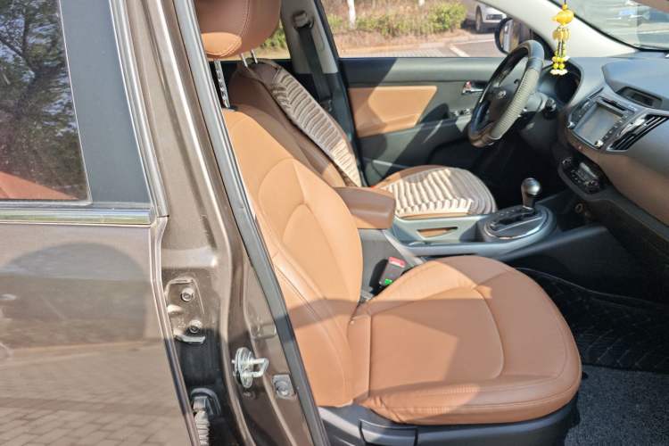 Used Kia Sportage R 2015 2.0L Automatic Two-Wheel Drive GLS
