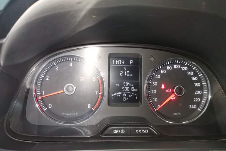 Used Volkswagen Lavida 2013 1.4TSI DSG Luxury Edition
