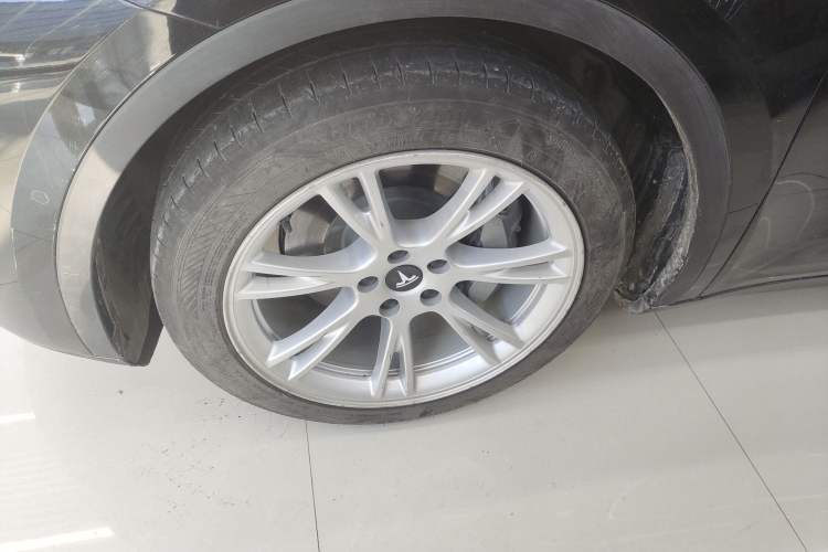 Used Tesla Model Y 2021 Standard Range Rear-Wheel Drive Version
