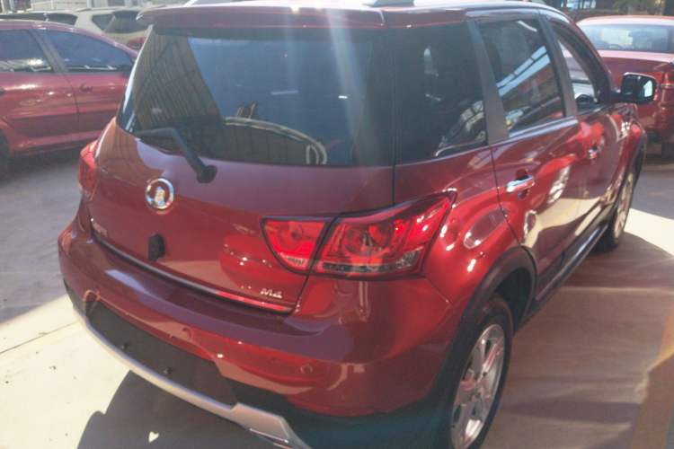 Used Great Wall M4 2014 1.5L manual Comfort trim level
