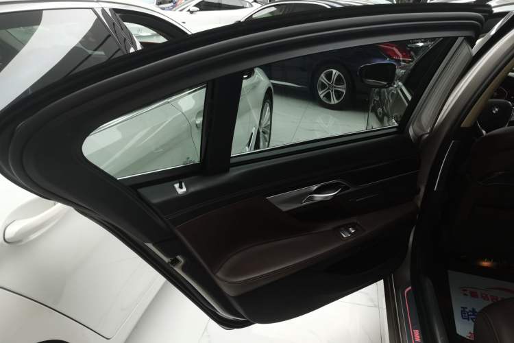 Used BMW 7 Series 2019 730Li Luxury Package
