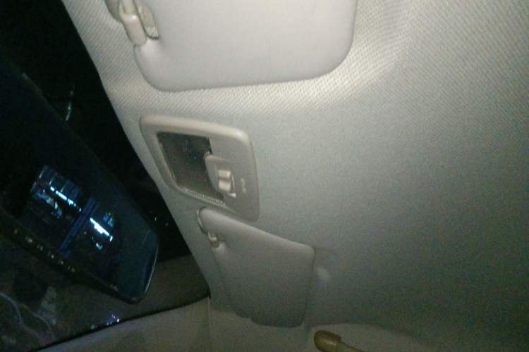 Used Baojun 310W 2017 1.5L Manual Fashion Model China V
