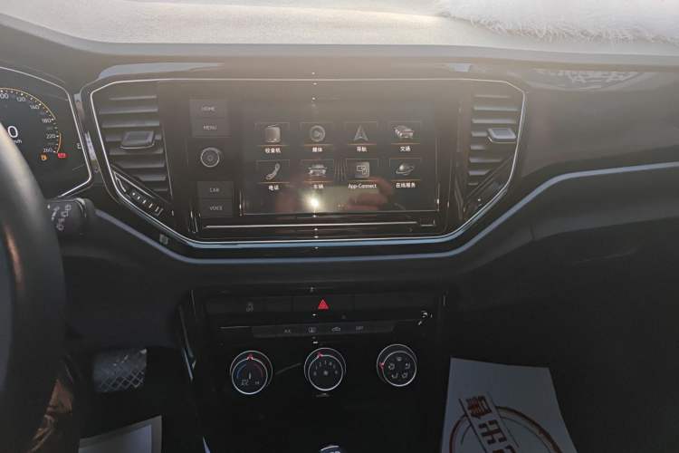 Used Volkswagen T-ROC 2020 280TSI DSG Two-Wheel Drive Comfort Version