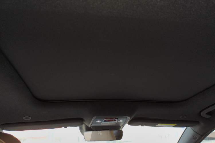 Used BYD Han 2024 EV Glory Edition 610 km All-Wheel Drive "Tian Shen Zhi Jia" Intelligent Driving Model
