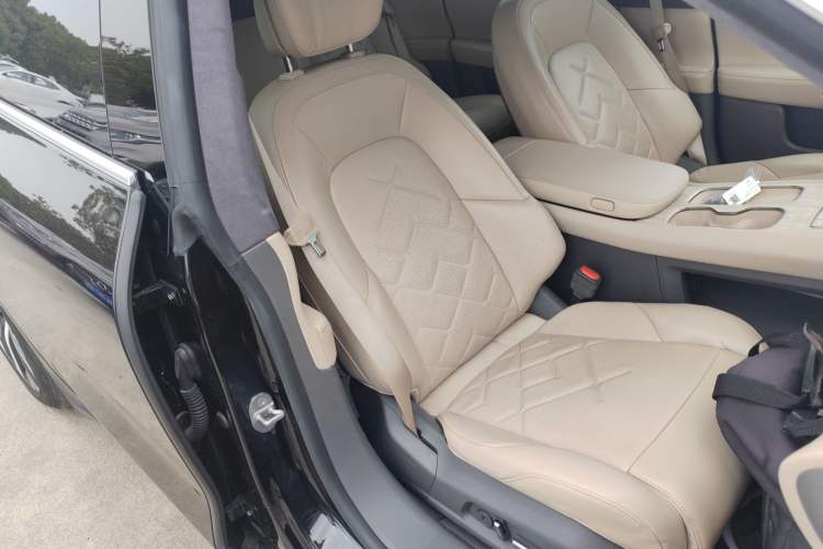 Used Nio ET7 2022 100kWh First Edition
