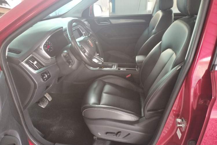 Used Roewe RX5 2016 20T Two-Wheel Drive Automatic Internet Smart Edition