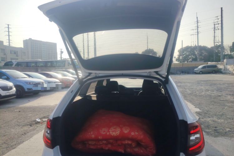 Used Skoda Octavia 2019 TSI280 DSG Luxury Edition Station Wagon China VI Standard