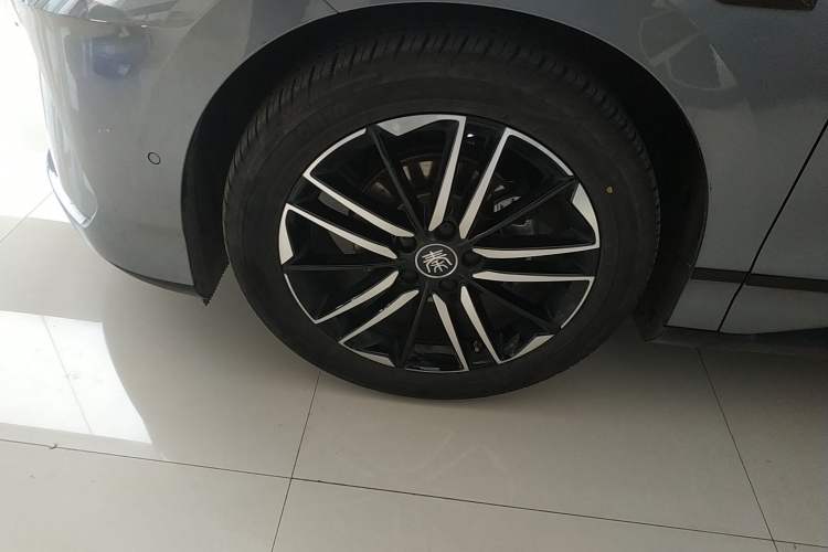Used BYD Qin L 2025 EV 545KM Excellence Edition