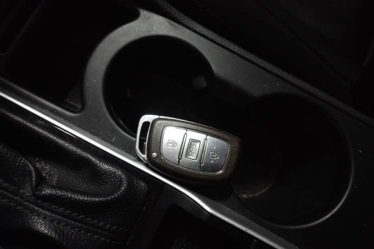 Used Hyundai Tucson 2018 1.6T Dual-Clutch Two-Wheel Drive 15th Anniversary Special Edition