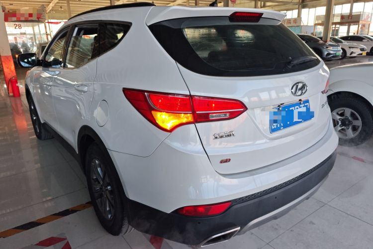 Used Hyundai Santa Fe 2013 2.4L Automatic 2WD Comfort Edition
