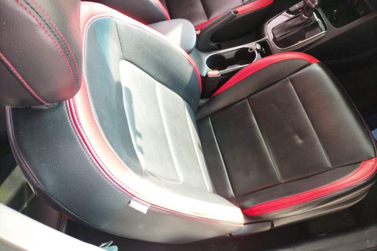 Used Kia K3 2016 1.6L Automatic GLS
