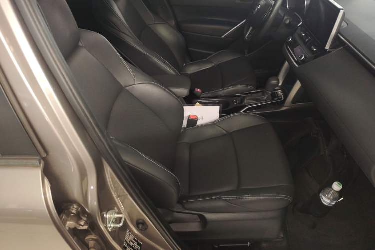 Used Toyota FRONTLANDER 2022 2.0L CVT Luxury PLUS Edition
