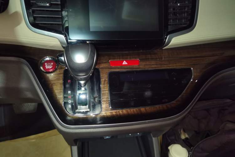 Used Honda Odyssey 2017 2.4L Luxury Edition
