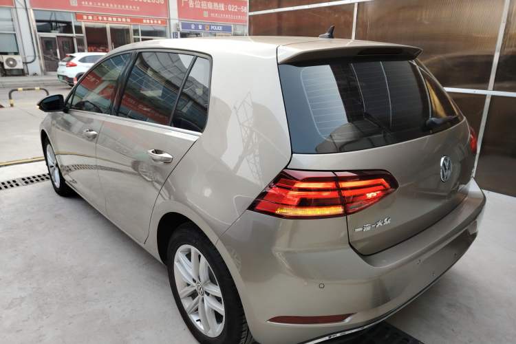 Used Volkswagen Golf 2019 280TSI DSG Comfort Version China VI Standard

