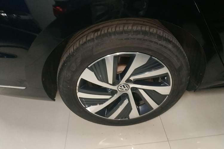 Used Volkswagen Passat New Energy 2019 430 PHEV Hybrid Luxury Edition
