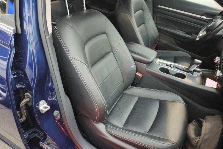 Used Nissan Teana 2019 2.0L XL Upper SmartDrive Version