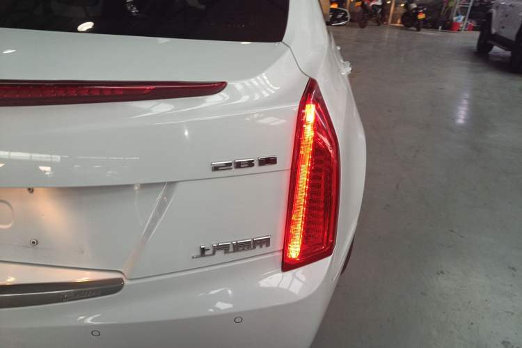 Used Cadillac ATS-L 2017 28T Fashion Edition
