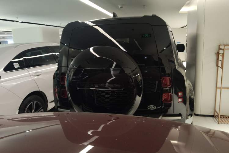 Used Land Rover Defender 2024 110 3.0T P400 X-DYNAMIC HSE