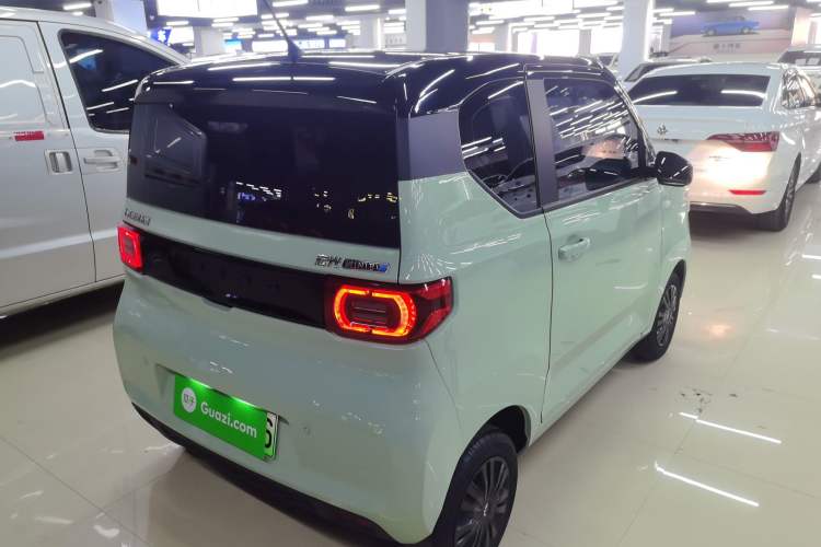 Used Wuling Hongguang MINIEV 2022 Macaron Premium Model – Lithium Iron Phosphate
