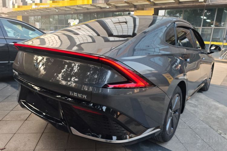 Used Wuling Xingguang 2023 70 Standard Edition
