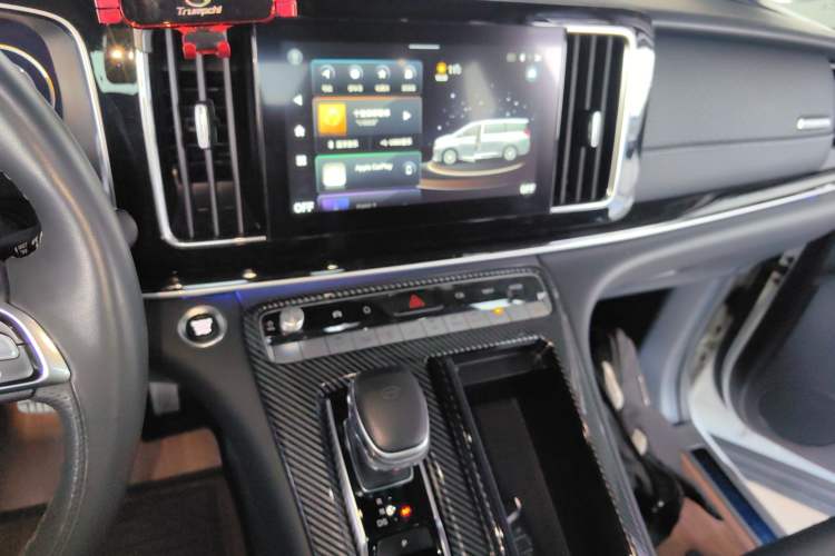 Used GAC Trumpchi M8 2023 Lingxiu Series 390T Prestige Edition
