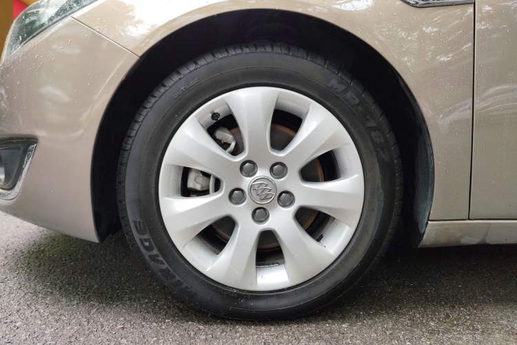 Used Buick Regal 2015 1.6T Leading Technology Model
